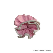 Load image into Gallery viewer, Habing Maragondon Ludy Brooch