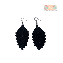 Load image into Gallery viewer, Crochet Leaf Earrings